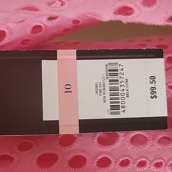 Crown & Ivy Pink Eyelet Mini Shift Dress - Size 10 - Picture 6 of 6